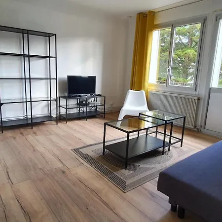 Calme 3 Avec Lit Double Wifi - Parking Facile